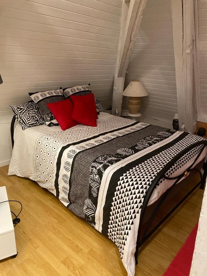 Loft De Lancelot City Center Sens Exterior foto